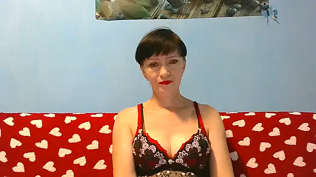 Snapshot of IffetLove42 chatting on 23, 7, 2026 IffetLove42 online show from 23, 7, 2026