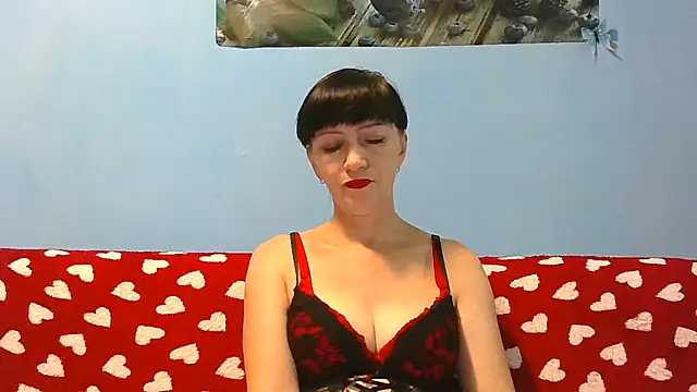 Snapshot of IffetLove42 chatting on 29, 7, 2026 IffetLove42 online show from 29, 7, 2026