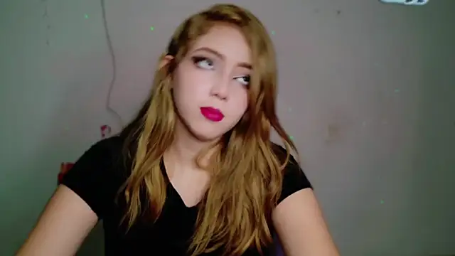 Snapshot of Natalia_alian chatting on 31, 10, 2025 Natalia alian online show from 31, 10, 2025