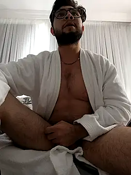 Snapshot of Mstfaavan64 chatting on 28, 10, 2025 Mstfaavan64 online show from 28, 10, 2025