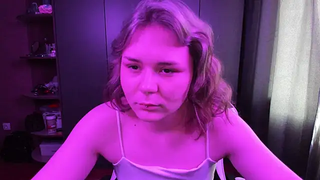 sophia lix online show from 11, 11, 2025