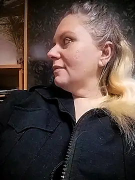 Lana-murr online show from 13, 11, 2025