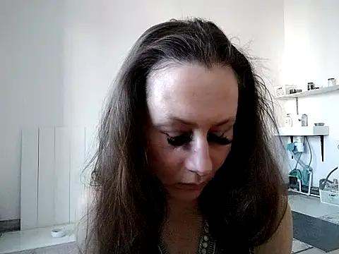 Anneta280671 online show from 18, 1, 2026