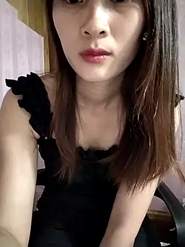 Snapshot of Em_xinh01 chatting on 2, 5, 2026 Em xinh01 online show from 2, 5, 2026