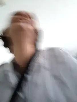 Piediniecollant online show from 21, 4, 2026