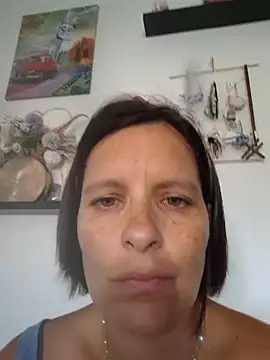 Piediniecollant online show from 2, 7, 2026
