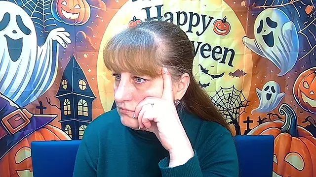 Snapshot of JessicaMery chatting on 28, 10, 2025 JessicaMery online show from 28, 10, 2025