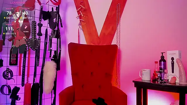 Loana bdsm online show from 13, 11, 2025