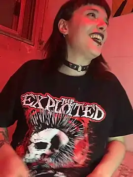 Snapshot of xlucifer13 chatting on 3, 11, 2025 xlucifer13 online show from 3, 11, 2025