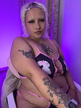 pinkbaddie777 online show from 5, 12, 2025