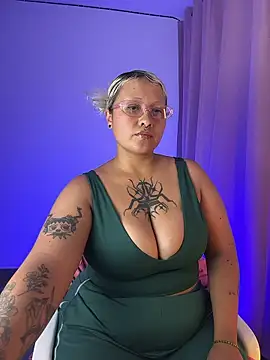 pinkbaddie777 online show from 10, 1, 2026