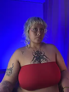 pinkbaddie777 online show from 13, 1, 2026