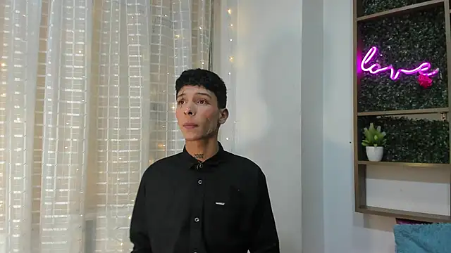 Max Steell online show from 31, 10, 2025