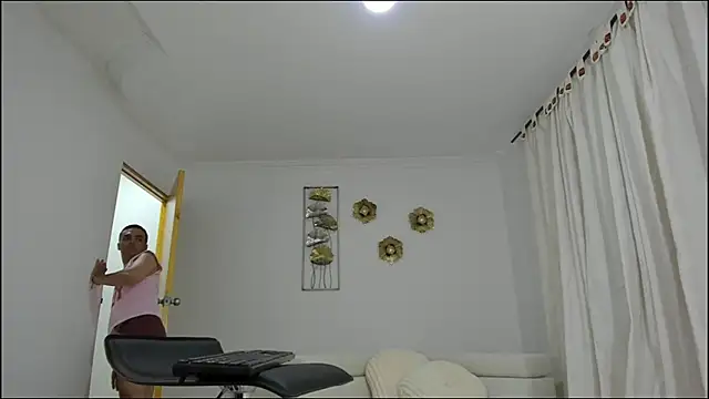 Snapshot of nicoking2025 chatting on 29, 10, 2025 nicoking2025 online show from 29, 10, 2025