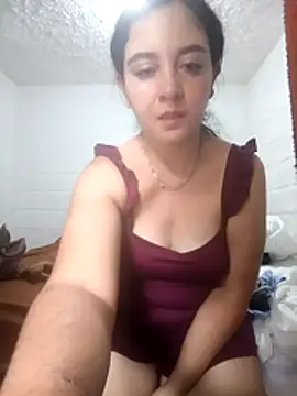 Snapshot of Camila-Valverde chatting on 2, 2, 2026 Camila-Valverde online show from 2, 2, 2026