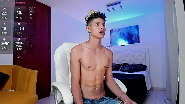 KamiSuarez online show from 9, 3, 2026