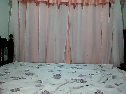 HotGiirl2025 online show from 8, 1, 2026