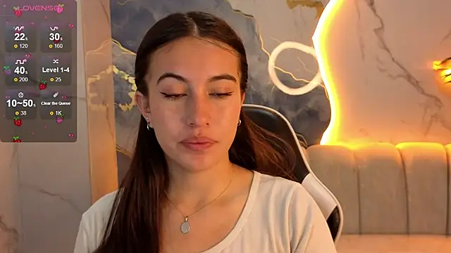 Nikka Tx online show from 4, 3, 2026