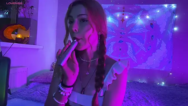 WavesMia online show from 4, 11, 2025