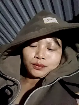 yoyo-mi online show from 1, 11, 2025