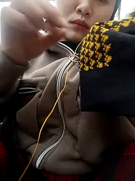 yoyo-mi online show from 18, 2, 2026