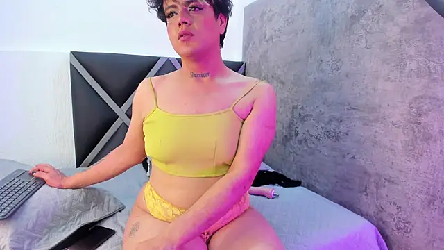 Snapshot of Yordan_Curvyhot chatting on 31, 10, 2025 Yordan Curvyhot online show from 31, 10, 2025