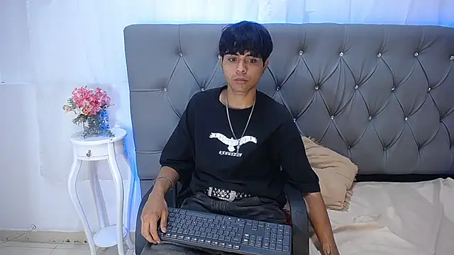 TonnyHawk707 online show from 29, 10, 2025