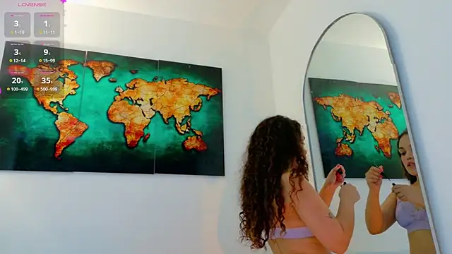 R3d Moonss   online show from 15, 2, 2026