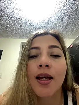 BunnyFoxxxy online show from 15, 12, 2025