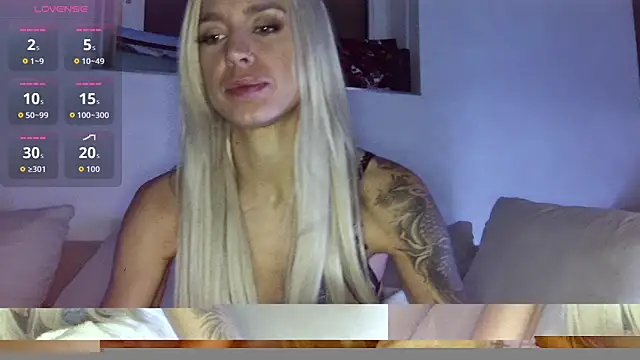 Lillaluvv9 online show from 30, 10, 2025