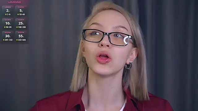 VetaManhardt online show from 5, 4, 2026