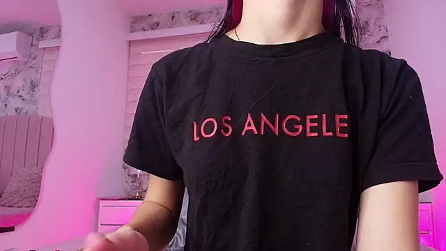 emma trix online show from 6, 4, 2026