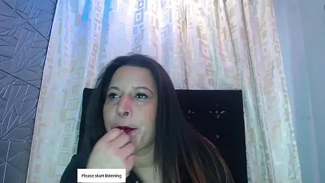 Snapshot of Camille_Sinclair chatting on 3, 11, 2025 Camille Sinclair online show from 3, 11, 2025