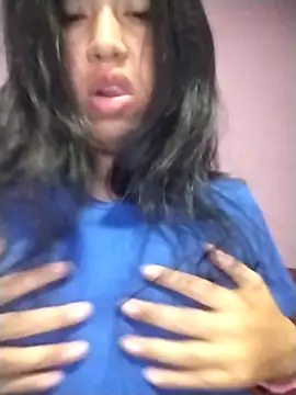 dulcevitasex online show from 2, 12, 2025