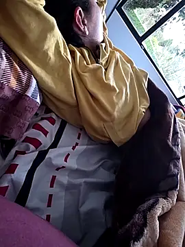 Roomhot404f online show from 19, 4, 2026