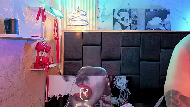 Im-Lola online show from 22, 2, 2026