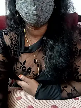 Snapshot of blackqueen143 chatting on 4, 11, 2025 blackqueen143 online show from 4, 11, 2025