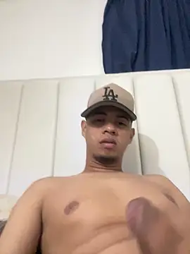 Snapshot of Alexelvergon2 chatting on 29, 10, 2025 Alexelvergon2 online show from 29, 10, 2025