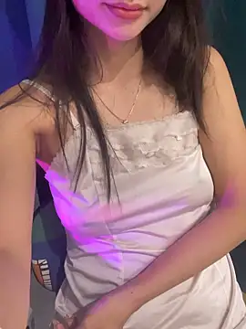 trinhvutrinh online show from 8, 4, 2026