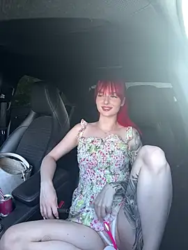 Snapshot of kimkatyrides chatting on 9, 7, 2026 kimkatyrides online show from 9, 7, 2026