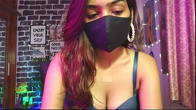 Saloni9 online show from 7, 4, 2026