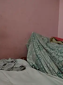 pujapujarrrr online show from 2, 11, 2025