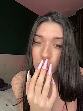 Snapshot of Kattyschwarz chatting on 29, 11, 2025 Kattyschwarz online show from 29, 11, 2025