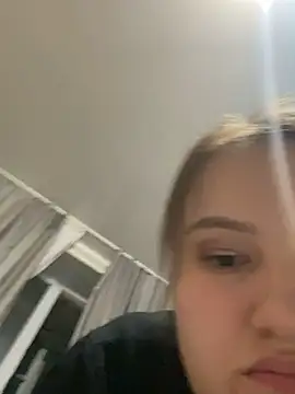 Regina Lynne online show from 25, 11, 2025