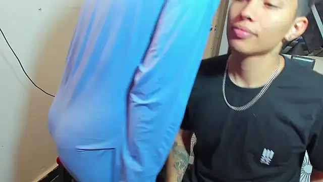 MollyandFher online show from 21, 11, 2025