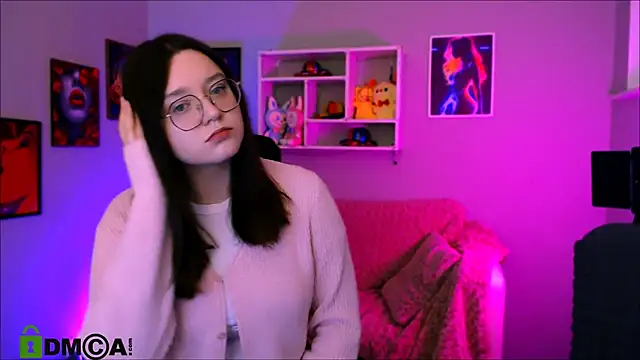 lisa dark  online show from 1, 5, 2026