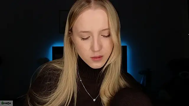 Snapshot of adele_armass chatting on 1, 2, 2026 adele armass online show from 1, 2, 2026