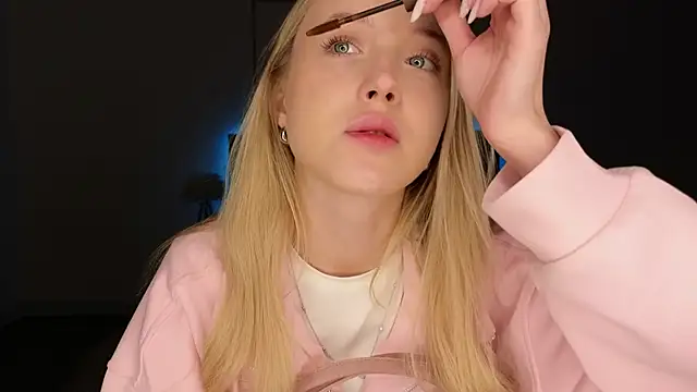 adele armass online show from 23, 4, 2026