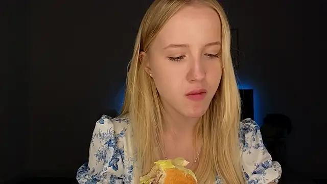 adele armass online show from 3, 6, 2026
