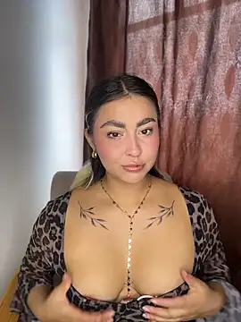 Elina Hills online show from 6, 6, 2026